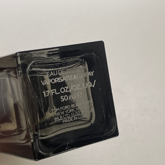 Discontinued Tom Ford Oud Minerale 50ml EDP Spray fragrance perfume - Picture 5 of 8